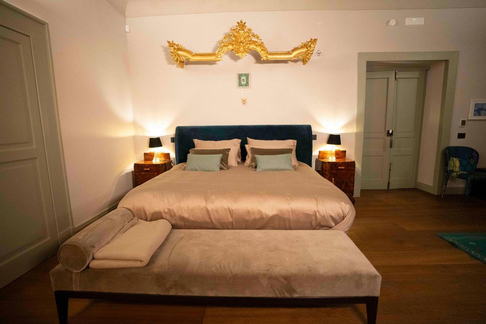 Palazzo Carafa Santangelo Bed & Breakfast Napoli Bagian luar foto